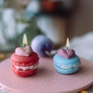 Lumânare macaron cu inimioară