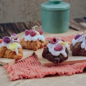 Lumânare croissant cu fructe